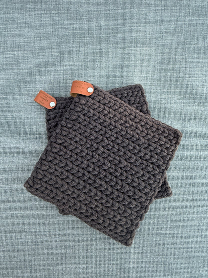Gehäkelte Topflappen / Topfuntersetzer aus 100% recycelter Baumwolle